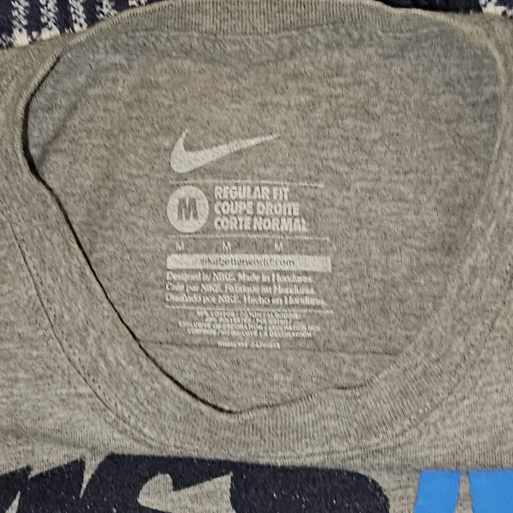 Nike Men's Medium Gray 